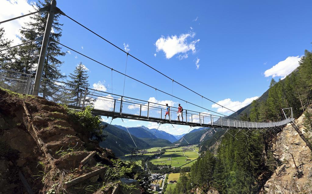 فندق Haus Alpengluehn ساوتينس المظهر الخارجي الصورة